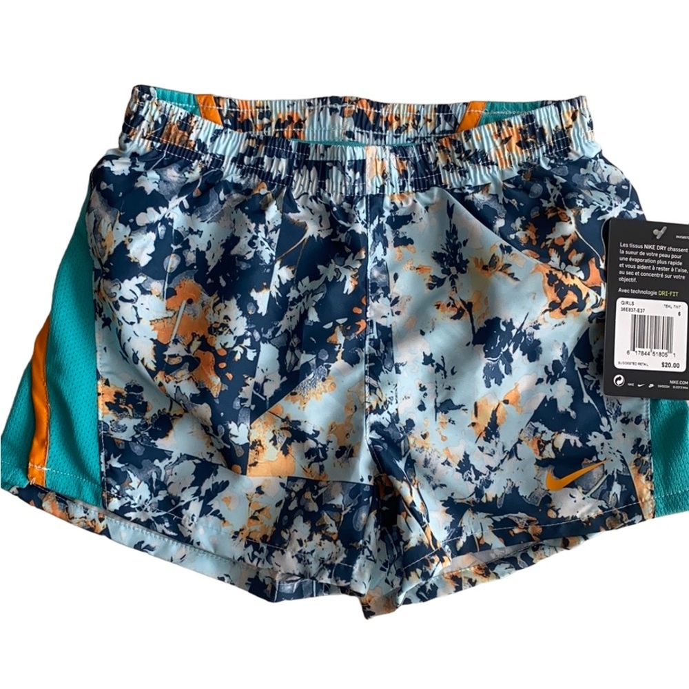 NIKE GIRLS FLORAL TRAINING SHORTS SZ 6